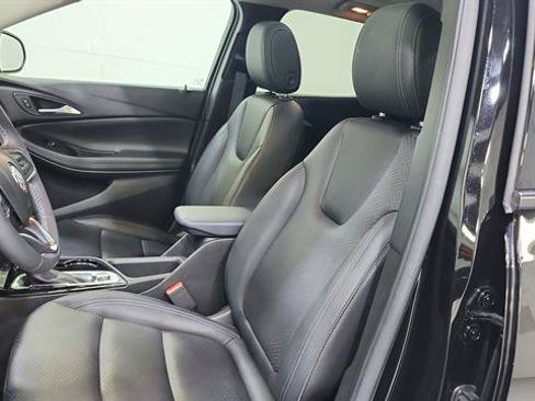 Used 2023 Buick Encore GX Essence w/ Advanced Technology Package FWD image 11