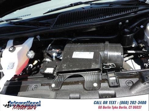 Used 2020 Chevrolet Express 3500 LT w/ LT Preferred Equipment Group RWD image 19