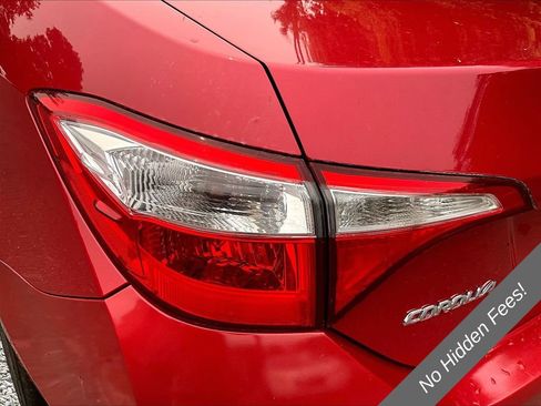Used 2014 Toyota Corolla LE FWD image 24