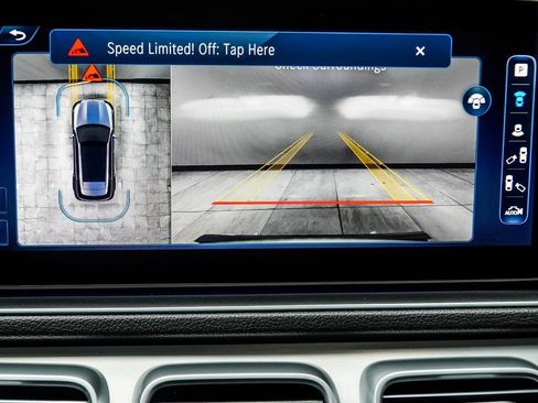 Used 2024 Mercedes-Benz GLE 450e GLE 450e image 27