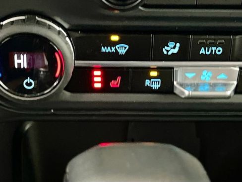 Used 2023 Ford Bronco Outer Banks image 25