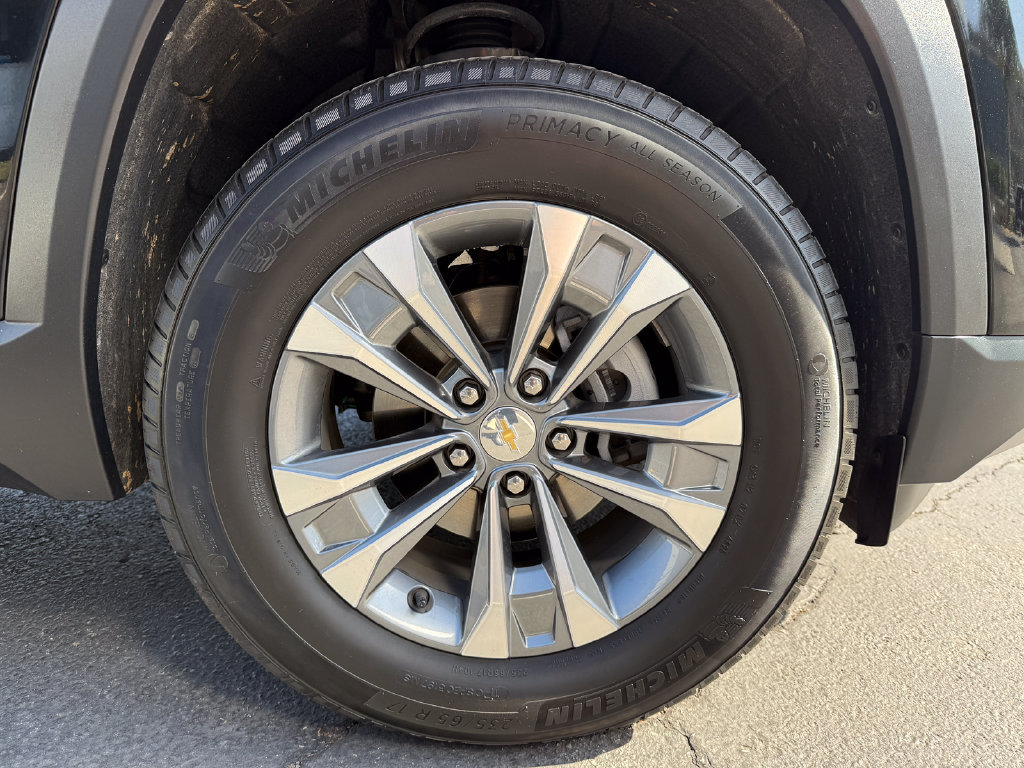 Used 2026 Chevrolet Equinox LT AWD/4WD image 14