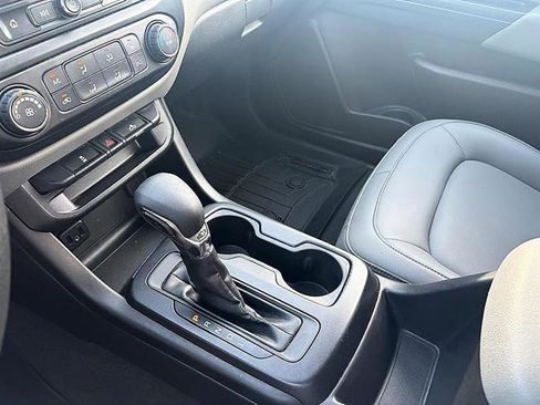 Used 2022 Chevrolet Colorado W/T image 23