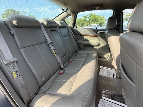 Used 2004 Chevrolet Impala LS w/ Preferred Equipment Group FWD image 15