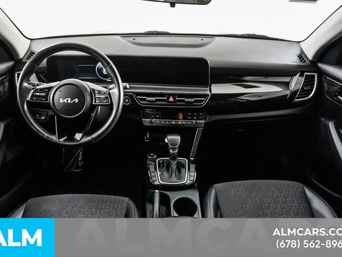 Used 2024 Kia Seltos S FWD image 17