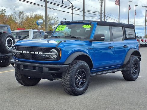 Used 2022 Ford Bronco Wildtrak image 1