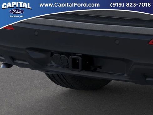 New 2026 Ford Explorer Active image 23