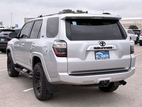Used 2024 Toyota 4Runner SR5 Premium w/ Moonroof Package AWD/4WD image 4