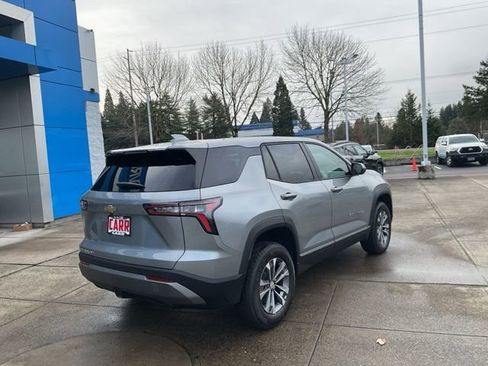New 2026 Chevrolet Equinox LT AWD/4WD image 7