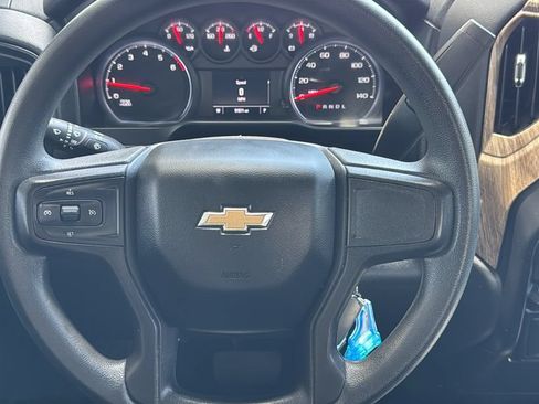 Used 2021 Chevrolet Silverado 1500 Custom RWD image 11
