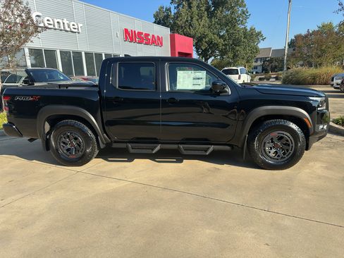 New 2026 Nissan Frontier Pro-X w/ Pro-X Convenience Package image 2