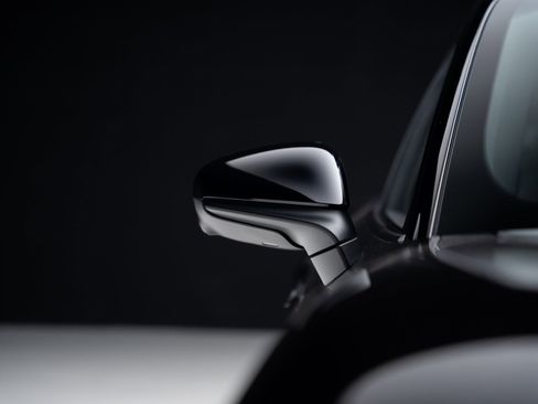 Used 2022 Porsche Taycan 4S image 14