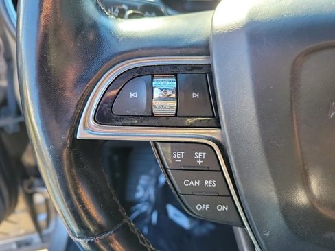 Used 2019 Lincoln Nautilus Reserve image 28