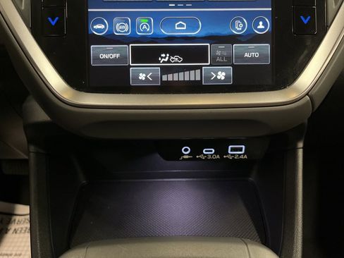 Used 2024 Subaru Crosstrek 2.0i Premium image 22