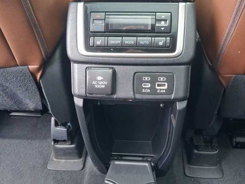 Used 2024 Subaru Ascent Touring AWD/4WD image 59
