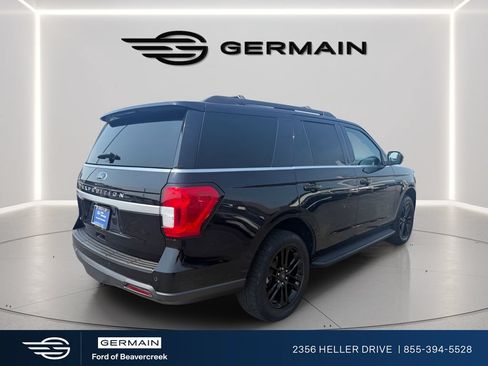 Used 2024 Ford Expedition XLT AWD/4WD image 8