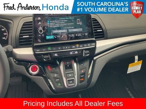 New 2026 Honda Odyssey Touring image 15