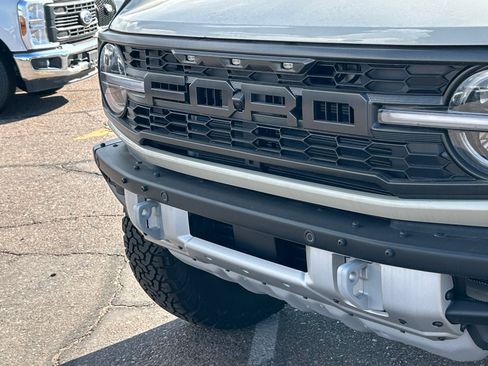 New 2025 Ford Bronco Raptor w/ Interior Carbon Fiber Pack AWD/4WD image 23