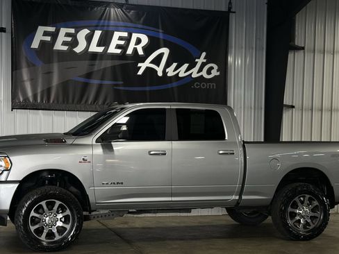 Used 2022 RAM 2500 Big Horn w/ Level C Equiment Group AWD/4WD image 11