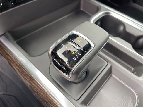 New 2026 GMC Sierra 1500 Elevation AWD/4WD image 19