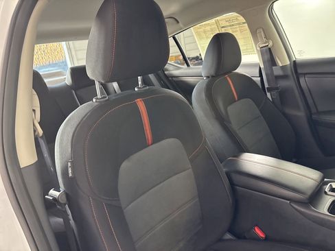 Used 2024 Nissan Sentra SR image 27