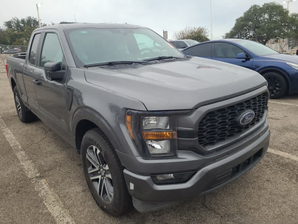 Used 2023 Ford F150 XL w/ STX Appearance Package RWD image 3