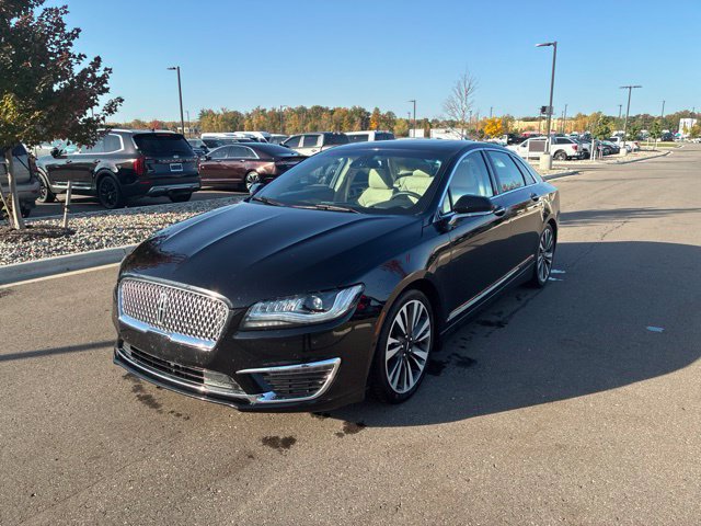 Used 2020 Lincoln MKZ Reserve w/ Elements Package FWD image 2