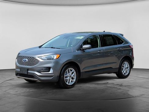 Used 2024 Ford Edge SEL AWD/4WD image 3