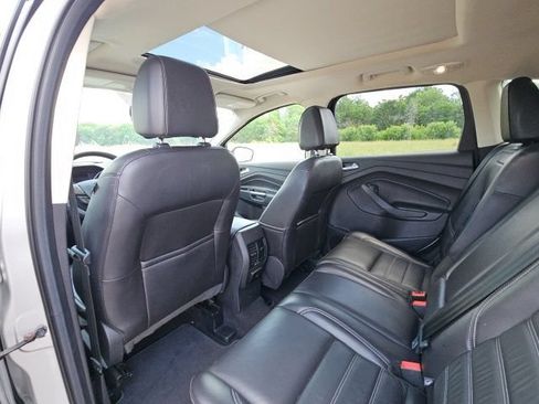 Used 2017 Ford Escape Titanium AWD/4WD image 15