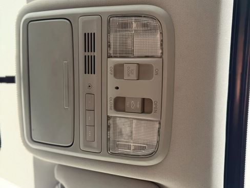 Used 2015 Honda Pilot EX-L image 27