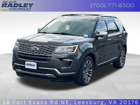 Used 2018 Ford Explorer Platinum AWD/4WD image 1
