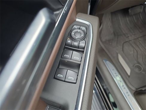 Certified 2026 GMC Sierra 3500 Denali w/ Denali Reserve Package image 17