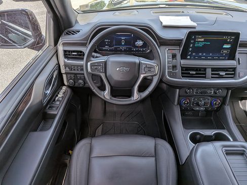Certified 2023 Chevrolet Tahoe Z71 w/ Luxury Package AWD/4WD image 15