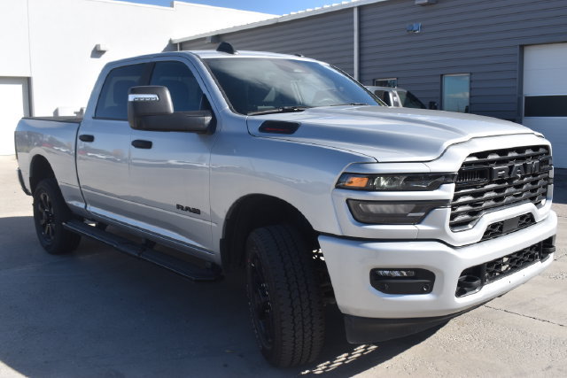Used 2026 RAM 2500 Big Horn AWD/4WD image 3