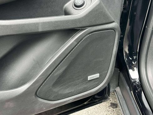 Certified 2023 GMC Terrain Denali w/ LPO, Floor Liner Package AWD/4WD image 27