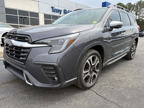 Used 2023 Subaru Ascent Touring image 1