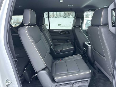 New 2026 GMC Yukon XL Elevation w/ LPO, Floor Liner Package image 12