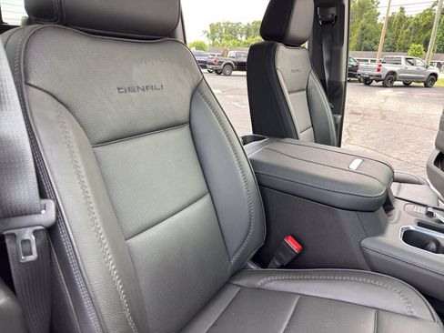 Used 2026 GMC Sierra 2500 Denali w/ Denali Reserve Package AWD/4WD image 31