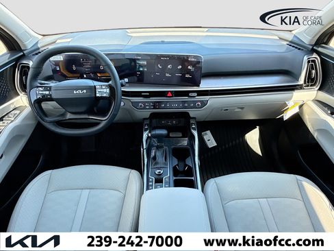 New 2026 Kia Sorento S w/ S Panoramic Sunroof Package image 16