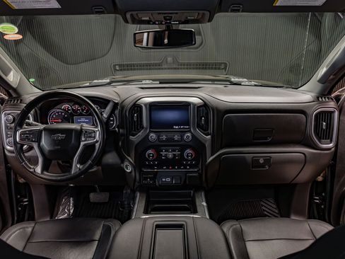 Used 2022 Chevrolet Silverado 2500 LTZ w/ LTZ Plus Package AWD/4WD image 19