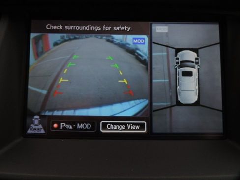 Used 2017 INFINITI QX80 2WD w/ Deluxe Technology Package image 36