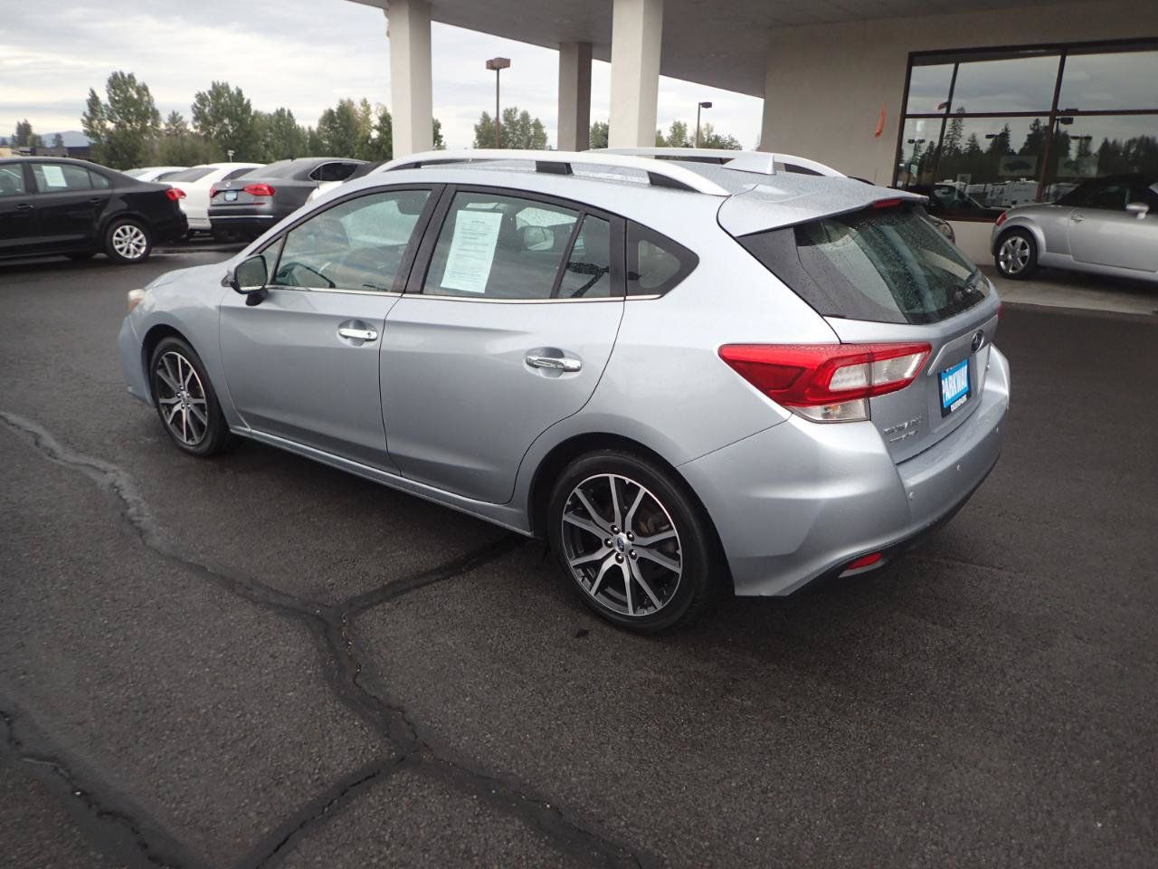 Used 2017 Subaru Impreza 2.0i Limited AWD/4WD image 3