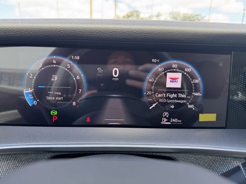 New 2025 Volkswagen Tiguan S image 29