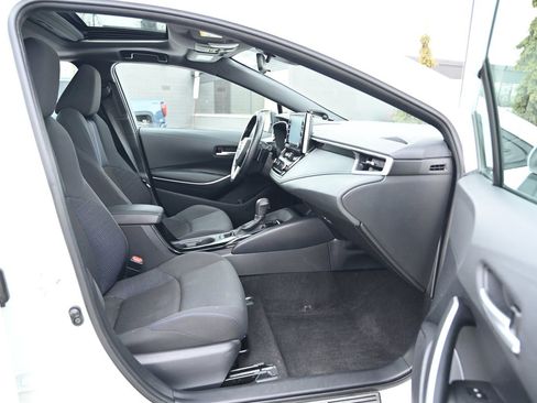 Used 2021 Toyota Corolla SE image 45