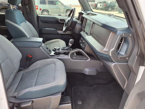 Used 2023 Ford Bronco Outer Banks AWD/4WD image 13