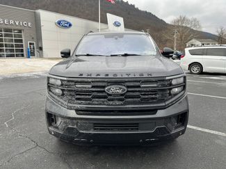 Used 2025 Ford Expedition Platinum w/ Stealth Performance Package video 2