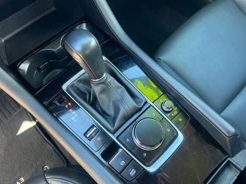 Used 2024 MAZDA MAZDA3 s image 20