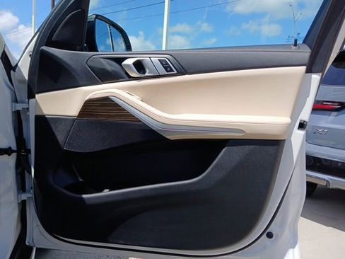 Used 2020 BMW X5 xDrive40i image 17