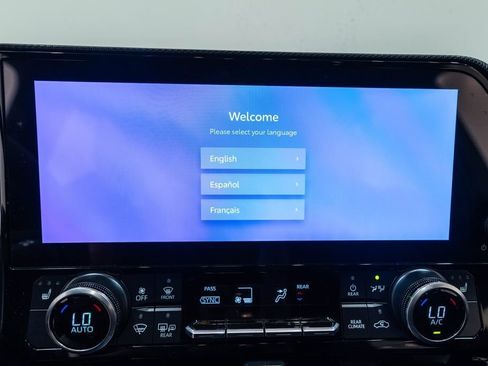Certified 2026 Toyota Highlander XSE AWD/4WD image 31