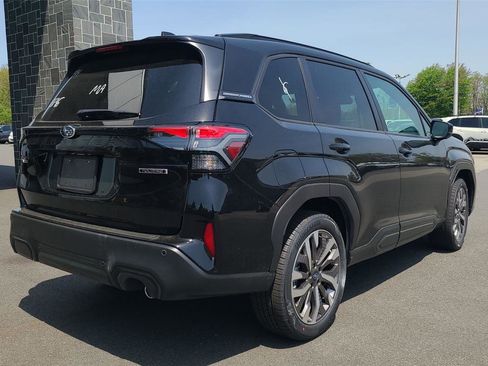 New 2026 Subaru Forester Touring AWD/4WD image 9